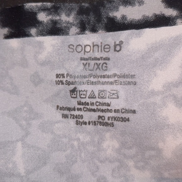 Sophie b. Invisible Edge Hipster panties: black/white pattern + beige, both new - Picture 2 of 3